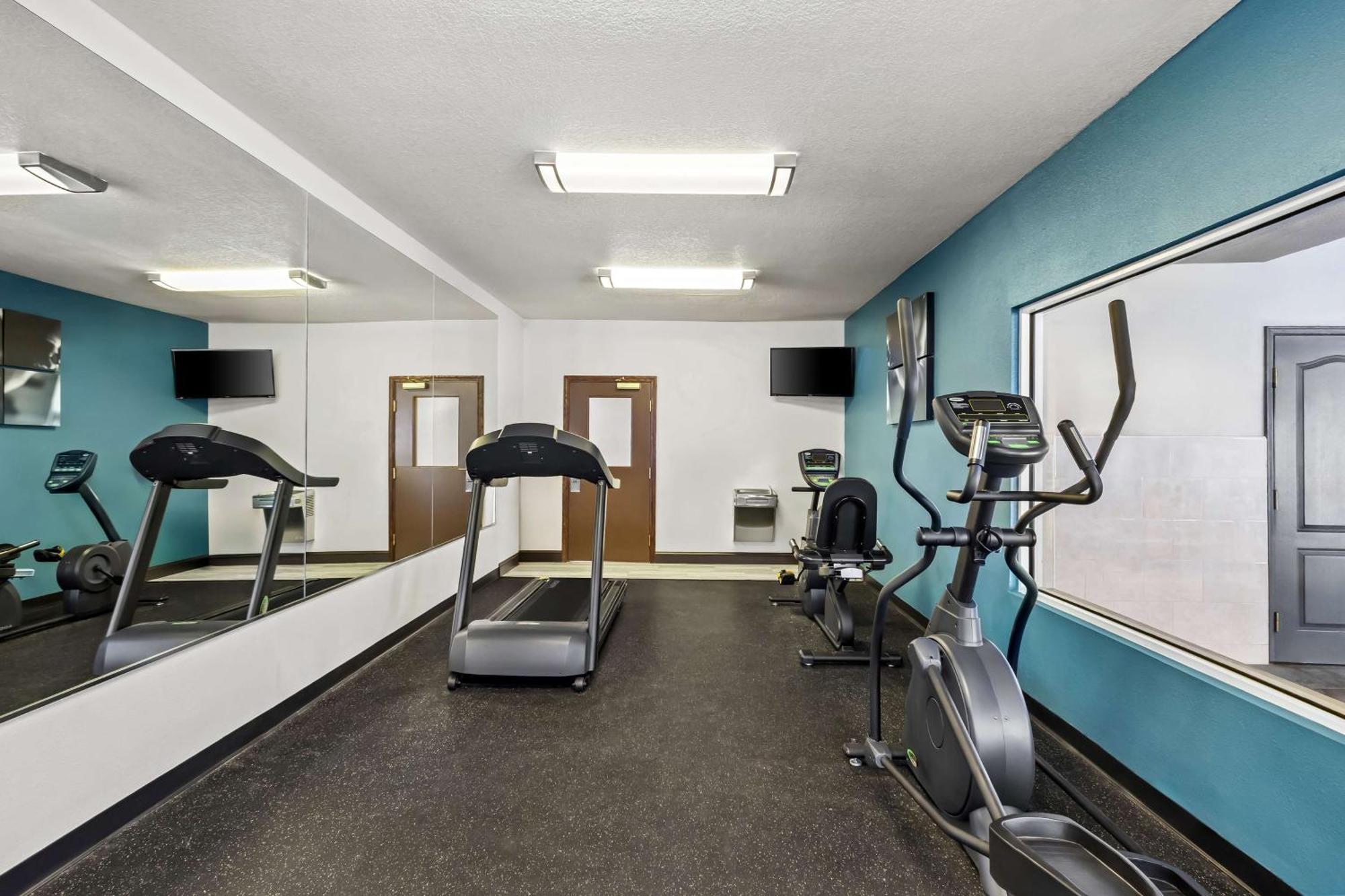 Best Western Fort Wayne Inn & Suites North Buitenkant foto